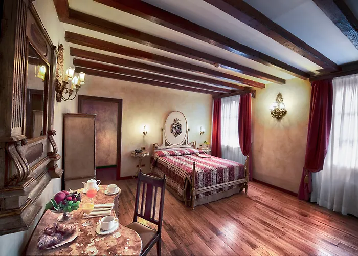 Castello Della CastellucciaAlbergo